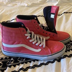 Vans Hightops Womens Hot Pink